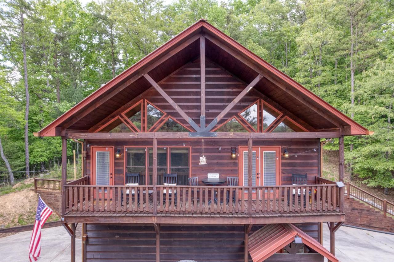 Trout N' About Your Blue Ridge Mountains Retreat, Hot Tub + Game Room! 엘리제이 외부 사진
