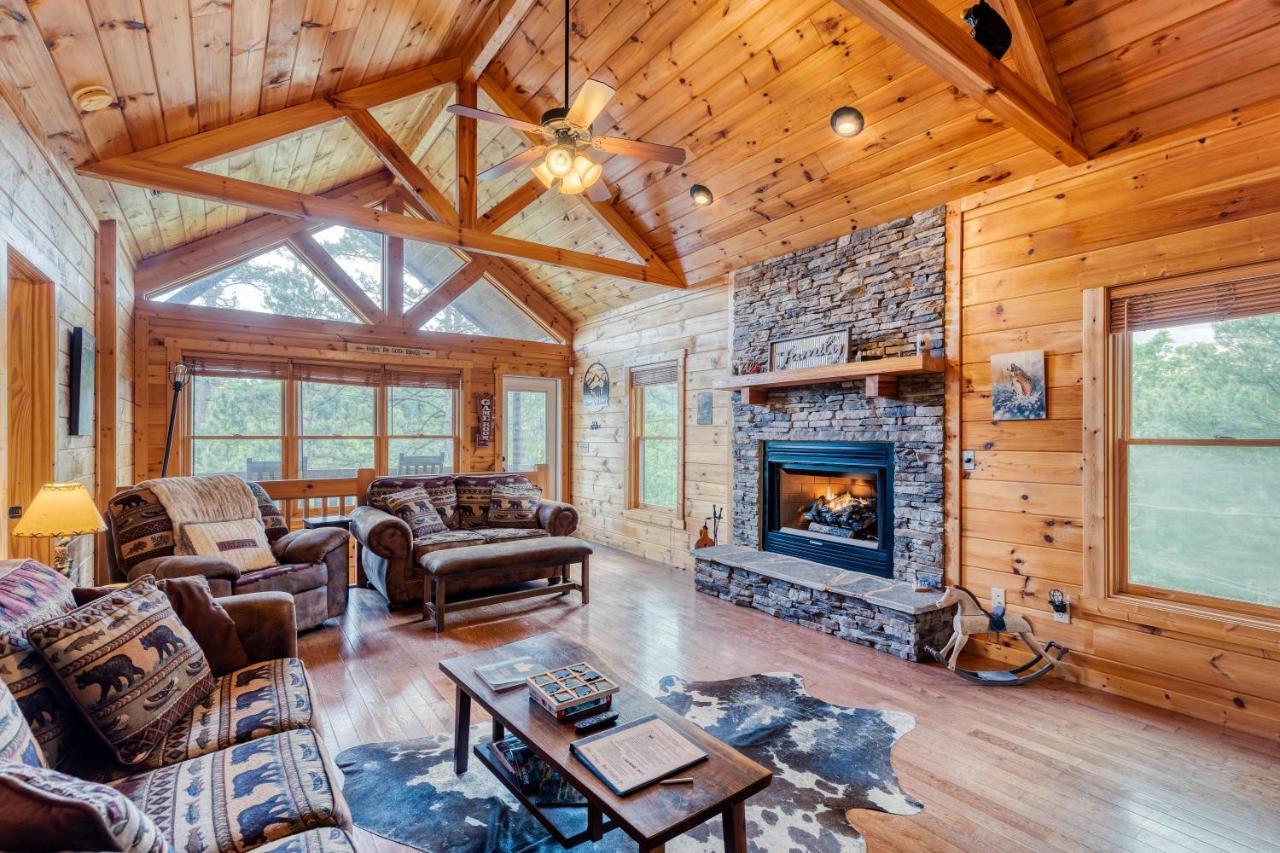 Trout N' About Your Blue Ridge Mountains Retreat, Hot Tub + Game Room! 엘리제이 외부 사진