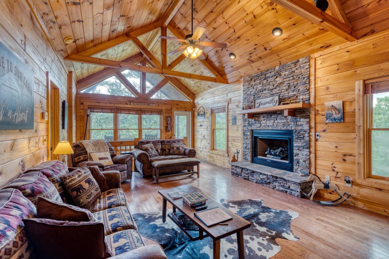 Trout N' About Your Blue Ridge Mountains Retreat, Hot Tub + Game Room! 엘리제이 외부 사진
