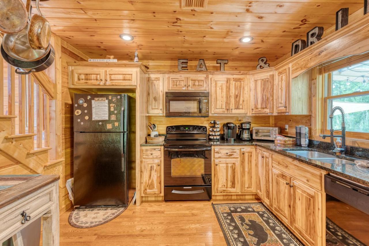 Trout N' About Your Blue Ridge Mountains Retreat, Hot Tub + Game Room! 엘리제이 외부 사진